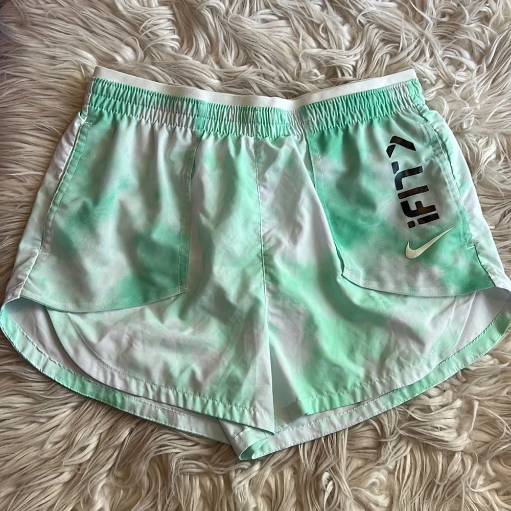 Nike Running Green Tie Dye Running Shorts Ifit - Picture 3 of 6